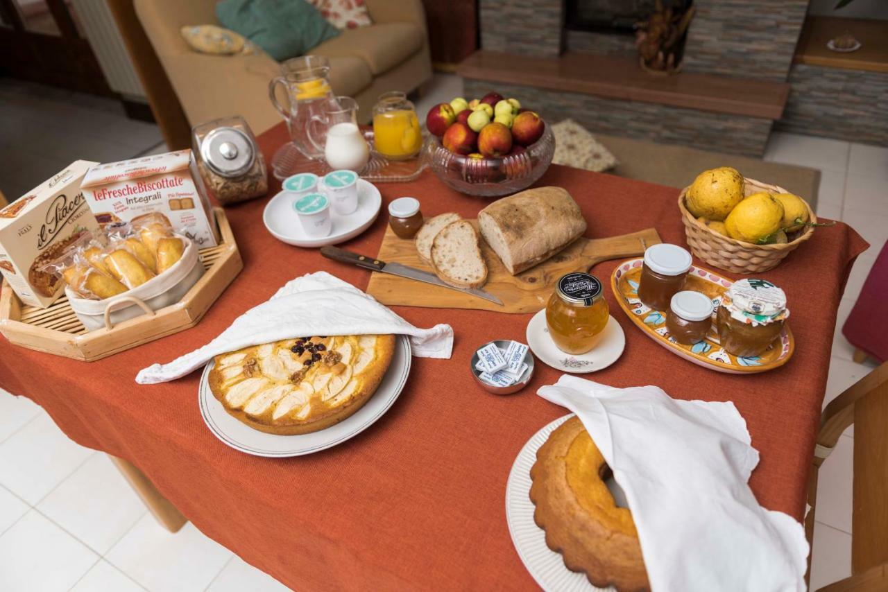 B&B Albachiara Casa Di Campagna オリアストロ・チレント エクステリア 写真